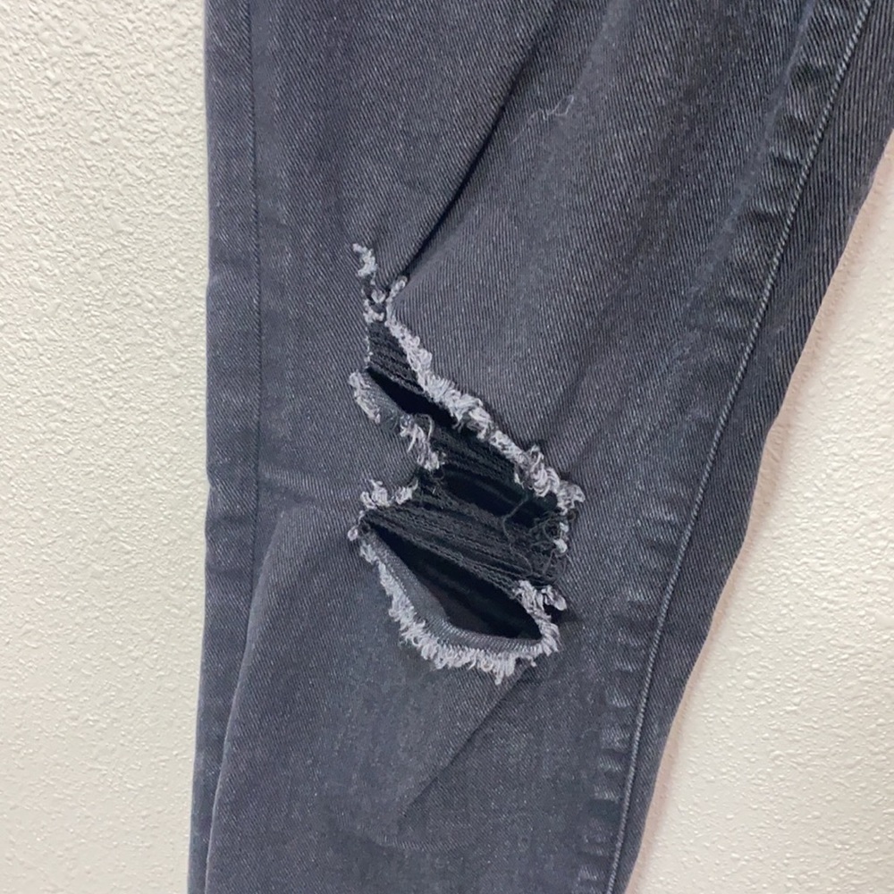 Express‎ slim super high rise distressed jeans in black - Picture 4 of 14